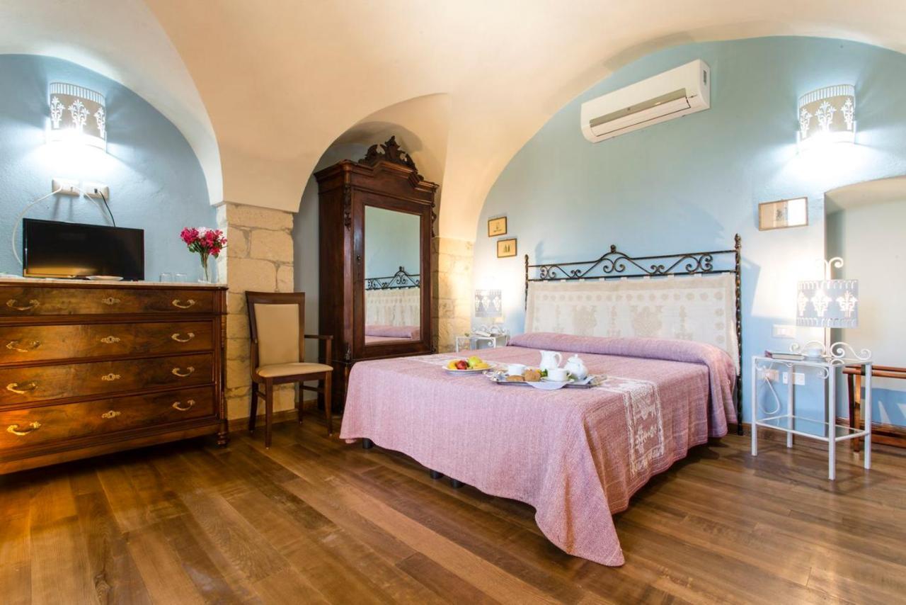Hotel Villa Gli Asfodeli Tresnuraghes Ngoại thất bức ảnh